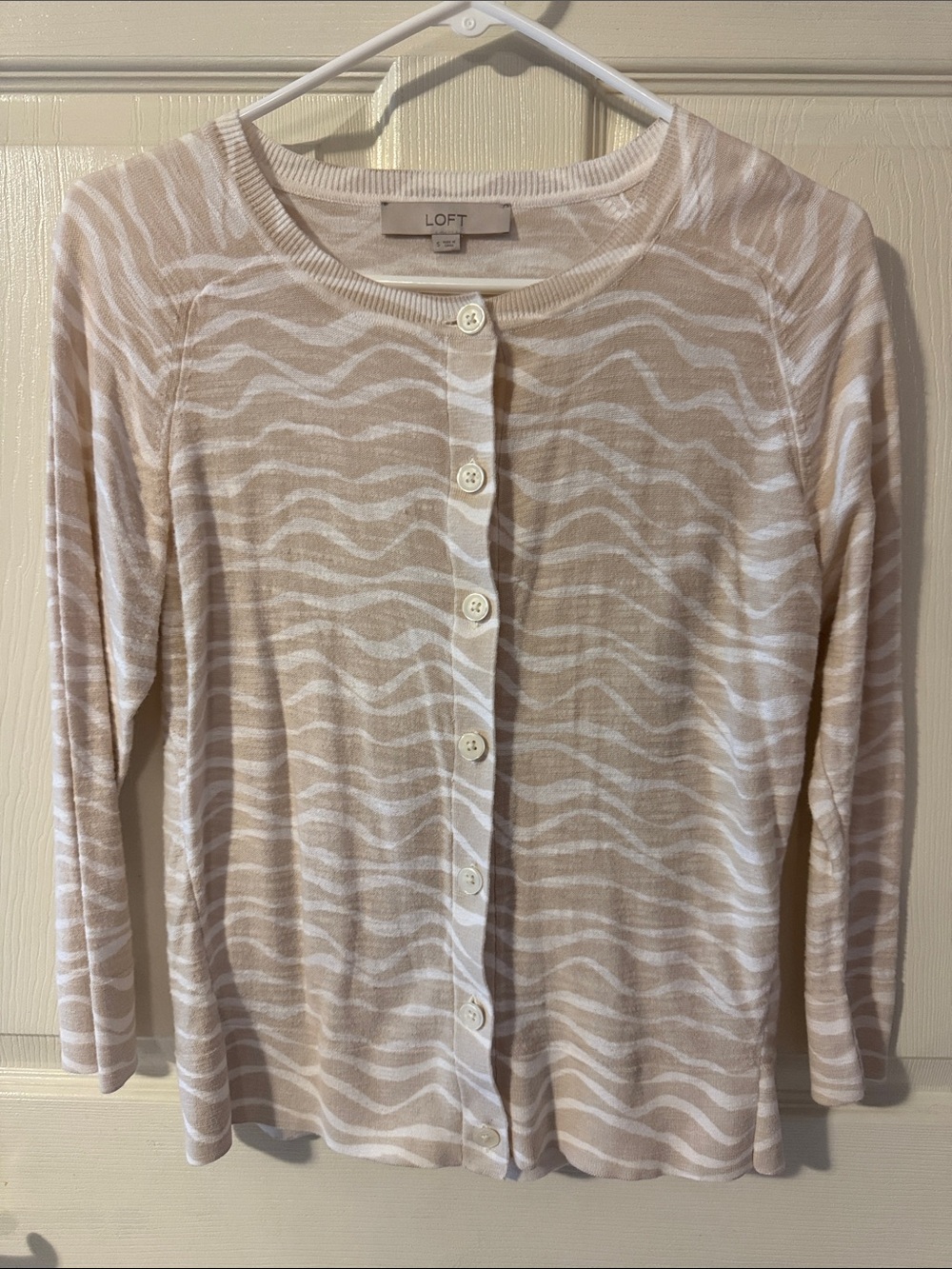 LOFT Beige & White Wave Print Button-Up Cardigan